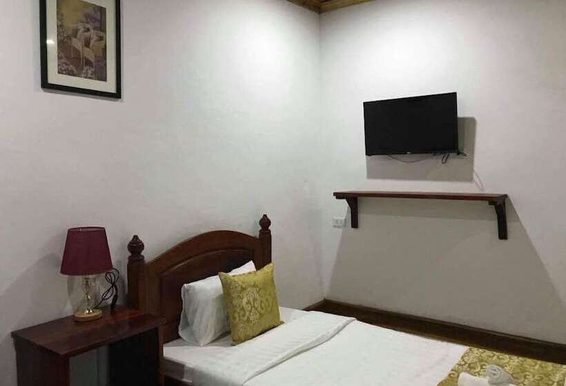 اتاق استاندارد یک نفره, Elephant Boutique