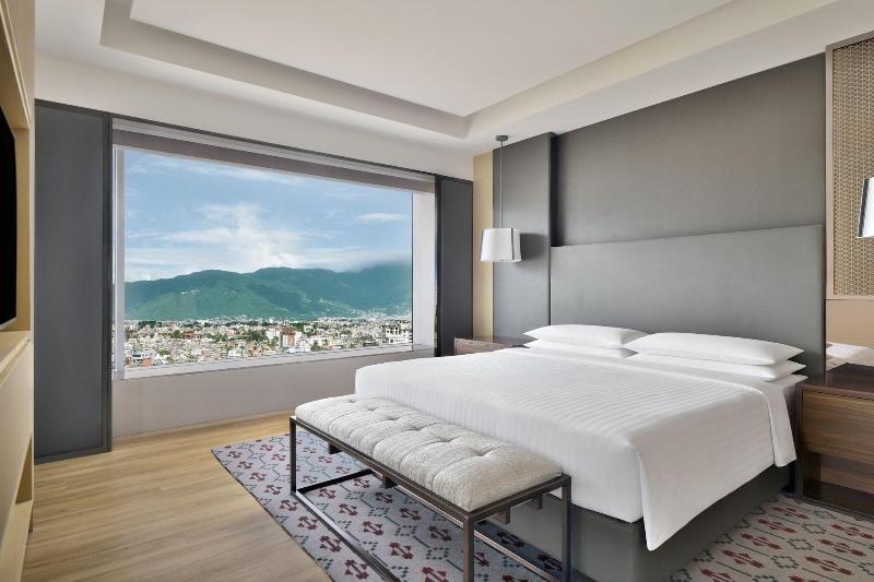 سوییت اجرایی, Kathmandu Marriott