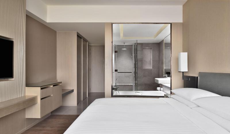 Club Room King Bed, Kathmandu Marriott