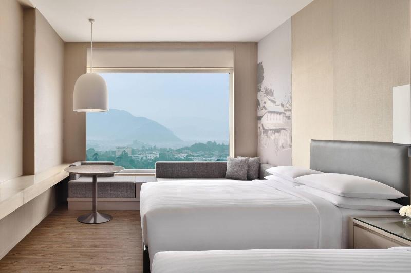 اتاق کلاب, Kathmandu Marriott