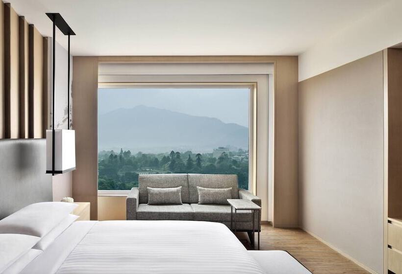 اتاق کلاب, Kathmandu Marriott