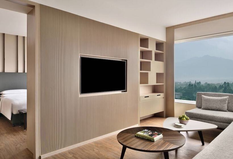 سوییت اجرایی, Kathmandu Marriott