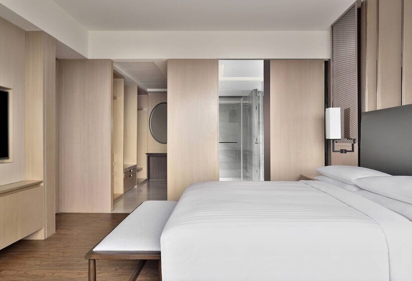 سوییت اجرایی, Kathmandu Marriott