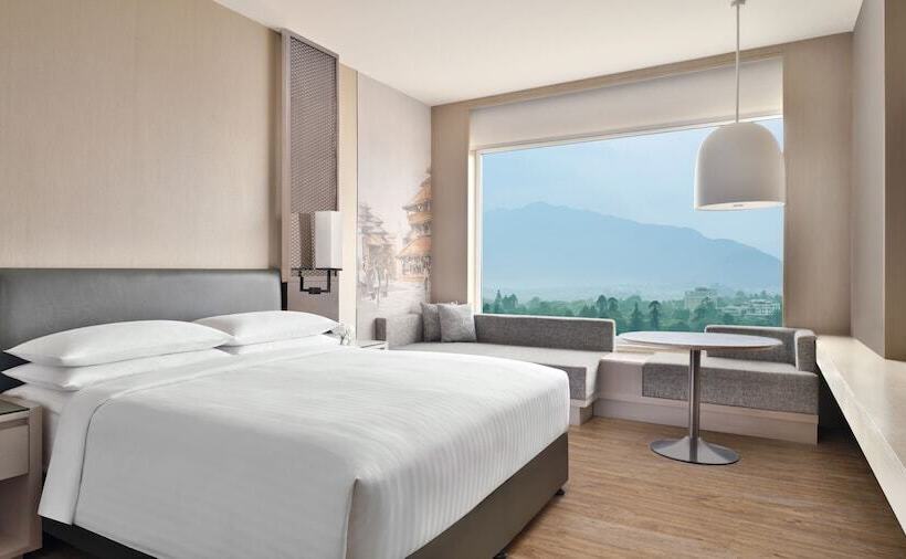 اتاق کلاب, Kathmandu Marriott