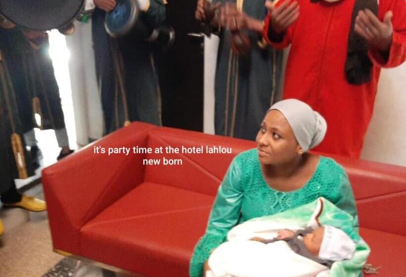 غرفة قياسية فردية, Lahlou Riad Cafeteria