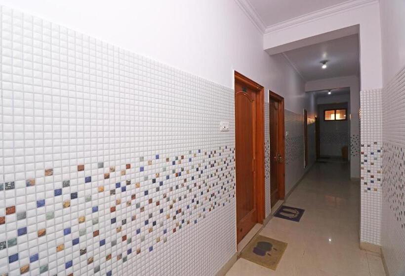 اتاق کلاسیک سه تخته, Maa Rudrani Resort By Oyo