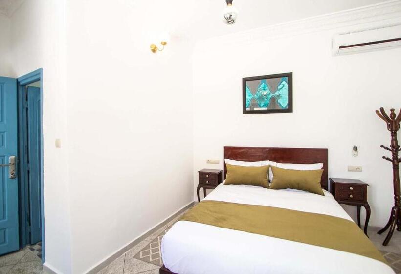 豪华房间, Cine House