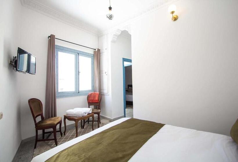 豪华房间, Cine House