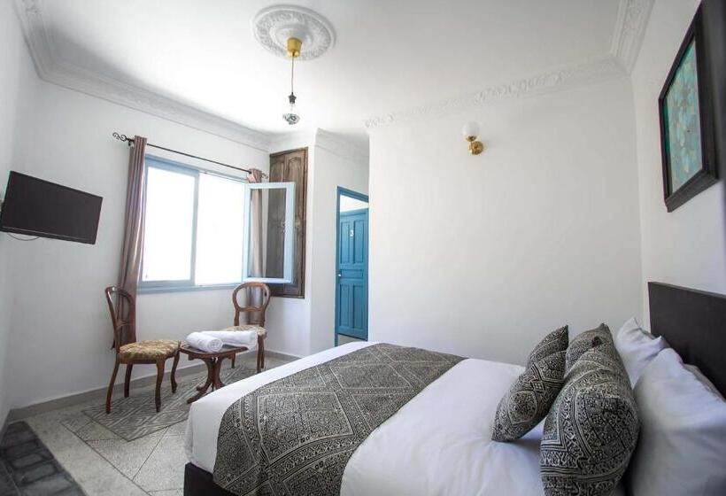 豪华房间, Cine House