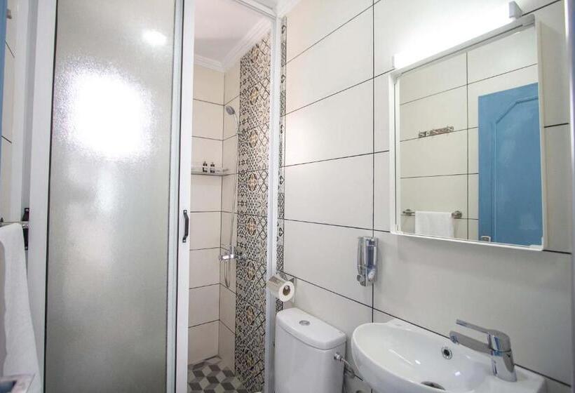 豪华房间, Cine House