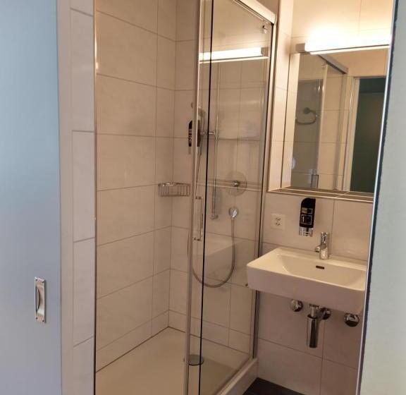 חדר דלוקס עם מרפסת, Das Hotel Sherlock Holmes