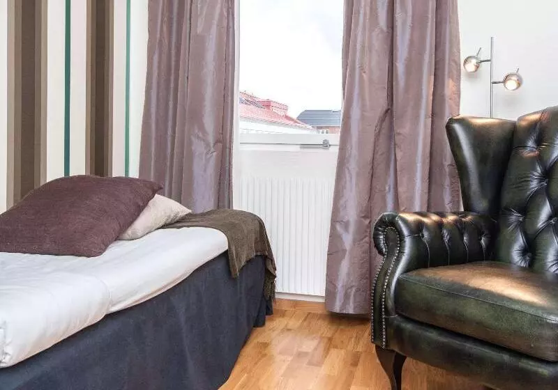 اتاق استاندارد یک نفره, Best Western Hotell Hudik