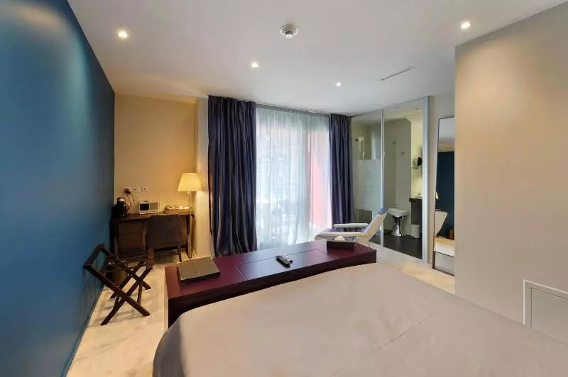 Habitación Superior amb Balcó, Du Nord