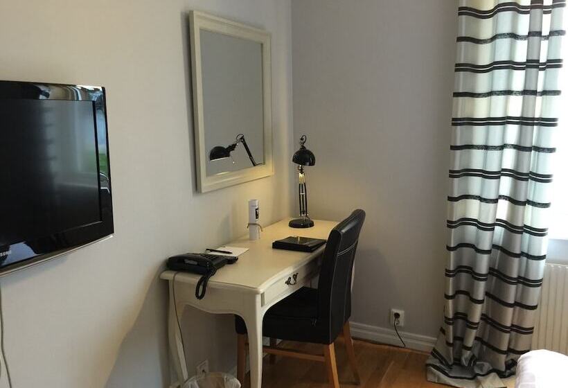 חדר אקונומי יחיד, First Hotel Olofström