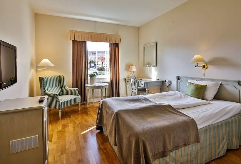 חדר סופריור יחיד, First Hotel Olofström