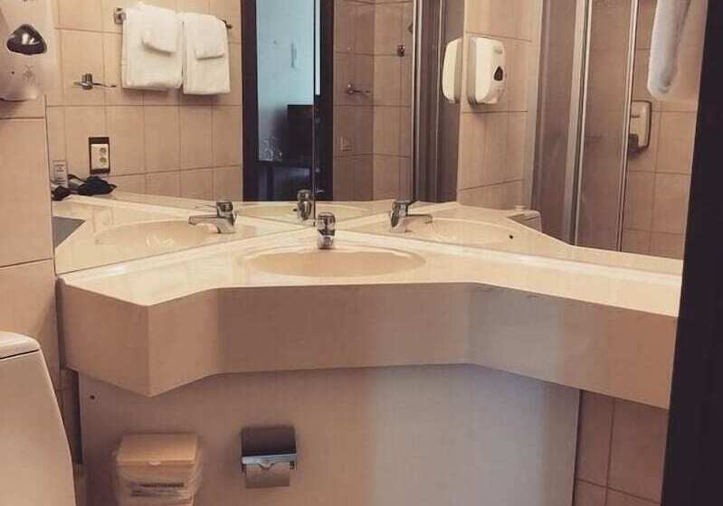 חדר סטנדרט, Riverside