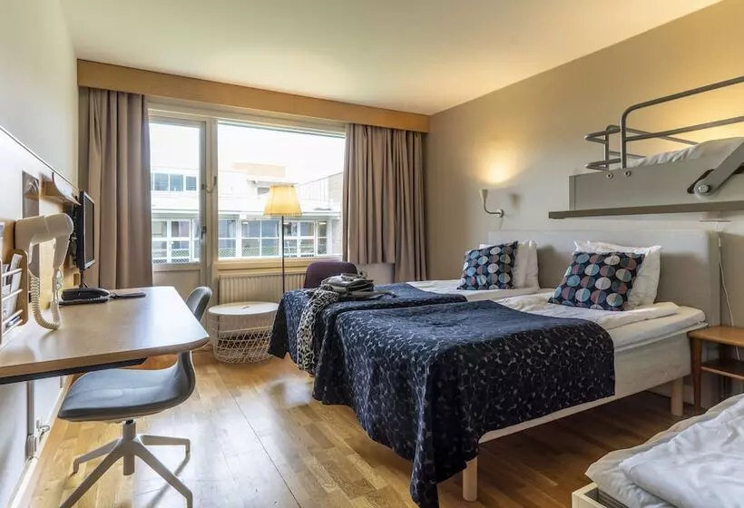 Chambre Familiale, Scandic Elmia