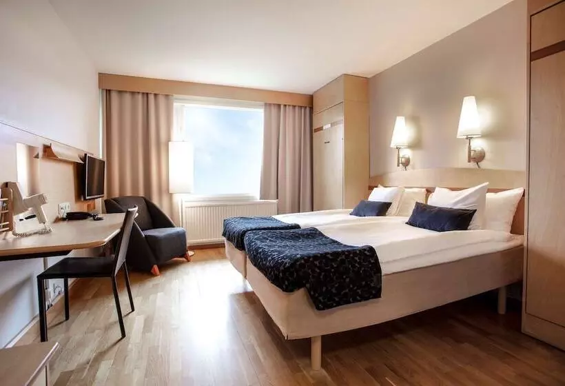Chambre Familiale, Scandic Elmia