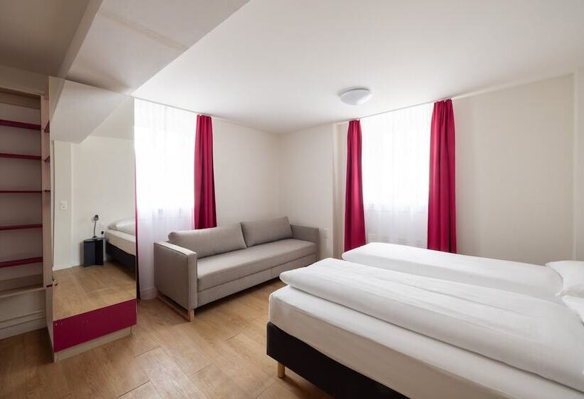 Habitació Triple Estàndard, Fred Zürich Hauptbahnhof