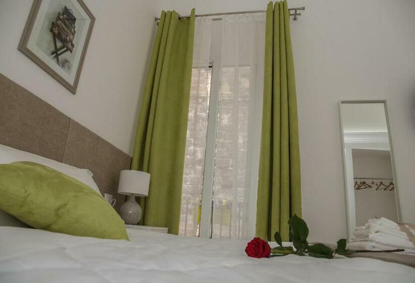 バルコニー付きスタンダードルーム, La Civita B&b