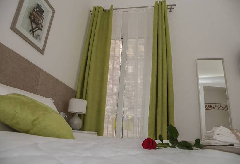 バルコニー付きスタンダードルーム, La Civita B&b