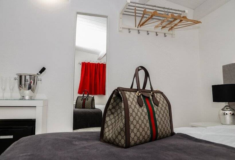 スーペリアールーム, La Civita B&b