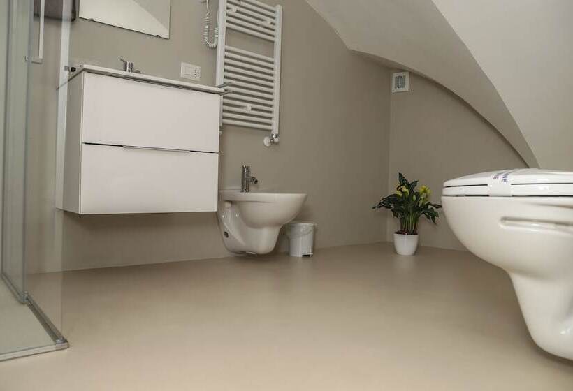 エコノミールーム, La Civita B&b