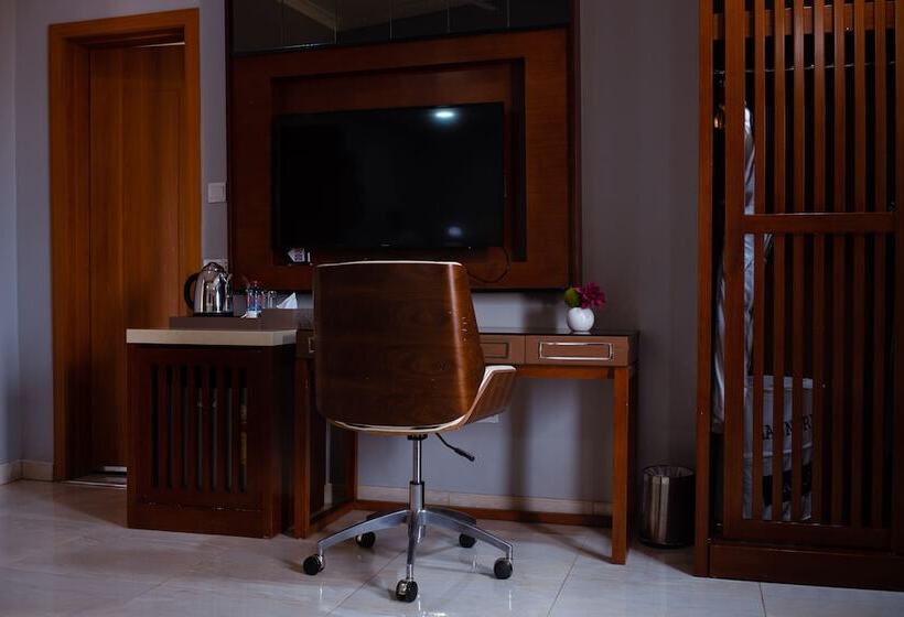 آپارتمان کلاسیک 1 خوابه, Crismon