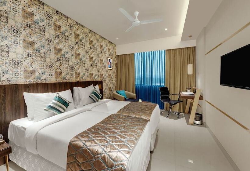 スタンダードルーム, The Fern Residency, Karad