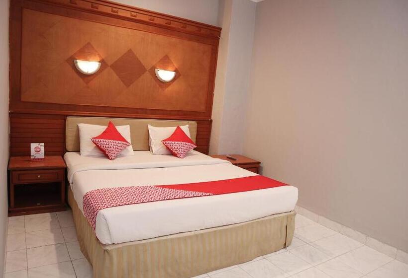 Номер Стандарт, Mona Plaza Hotel By Oyo Rooms