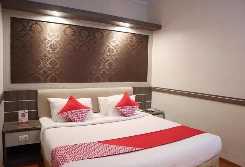デラックススイート, Mona Plaza Hotel By Oyo Rooms