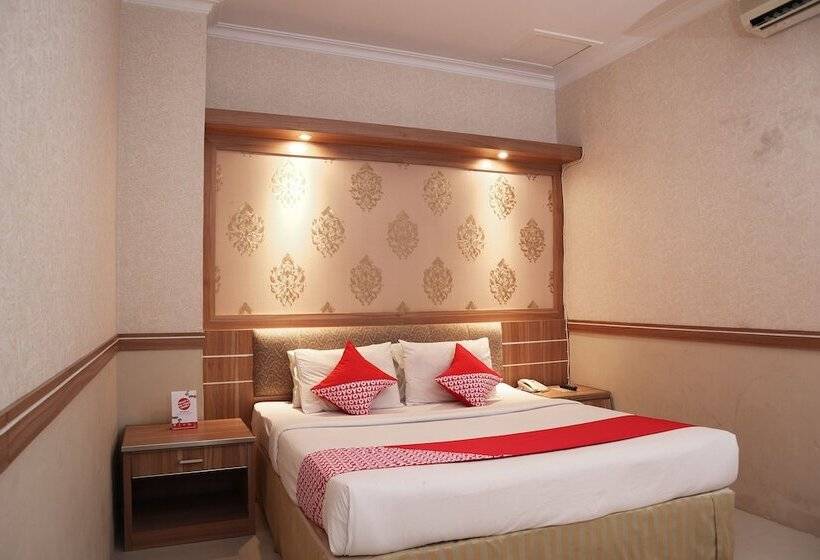 Люкс Повышенной Комфортности, Mona Plaza Hotel By Oyo Rooms