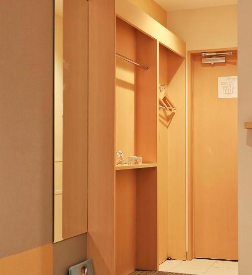 غرفة قياسية, Kansai Seaside