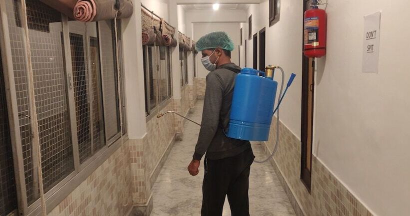 חדר משפחתי, Maha Luxmi Palace