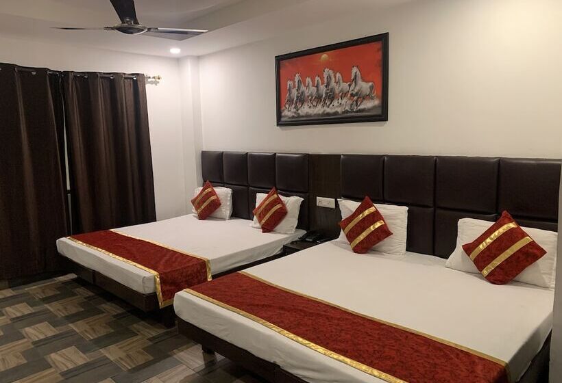 Quarto Familiar, Maha Luxmi Palace