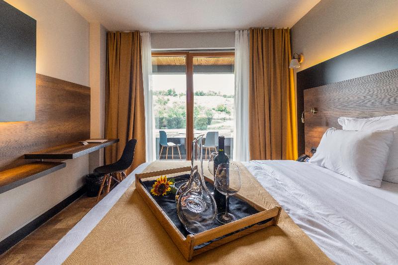 اتاق استاندارد با چشمانداز, Next Door Park