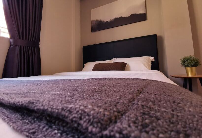 Quarto deluxe, The Core