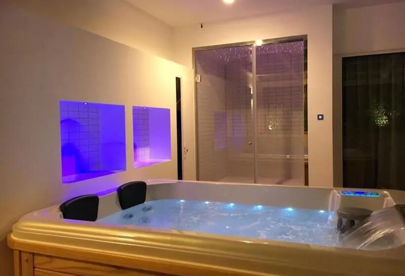 ハイドロマッサージバス付きスイート, Principe Relais Suite & Spa
