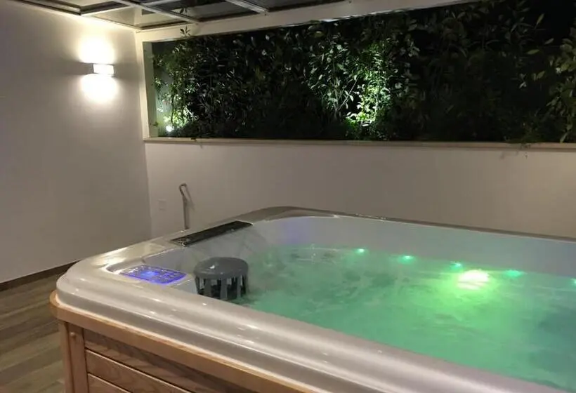 ハイドロマッサージバス付きスイート, Principe Relais Suite & Spa