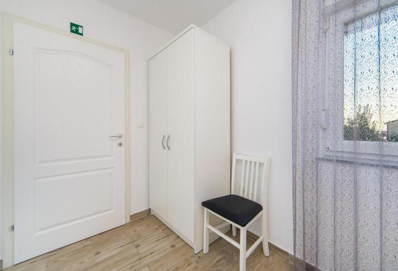 ２ベッドルームアパートメント, Apartments Maša