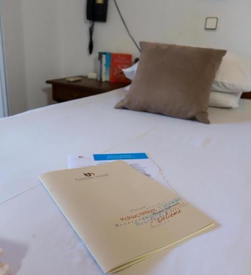 Номер Стандарт, Bastas Hotel & Studios