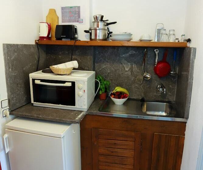 Номер Стандарт Боковой Вид на Море, Bastas Hotel & Studios