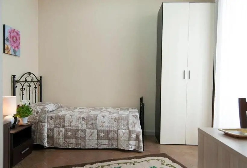 Standard Yhden Hengen Huone, B&b Villa Roma