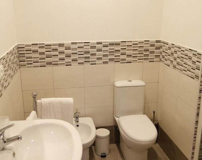 コンフォートトリプルルーム, Simonetta's Rooms