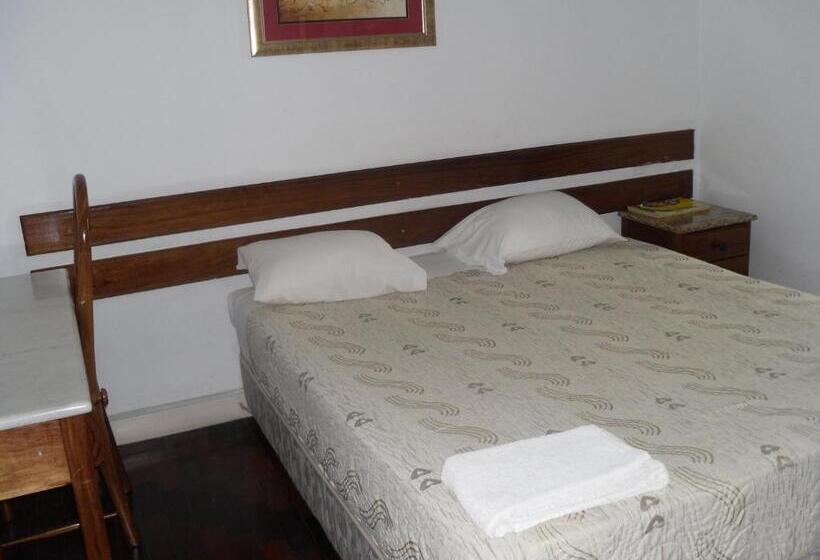 غرفة قياسية, Pensao Martins