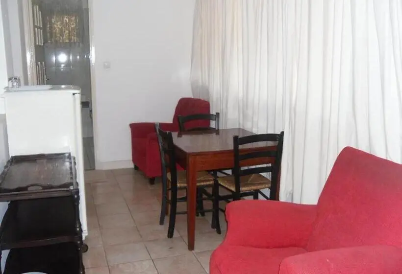 Apartament Rodzinny, Pensao Martins