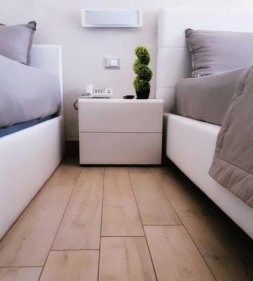 スタンダードルーム, Aurora