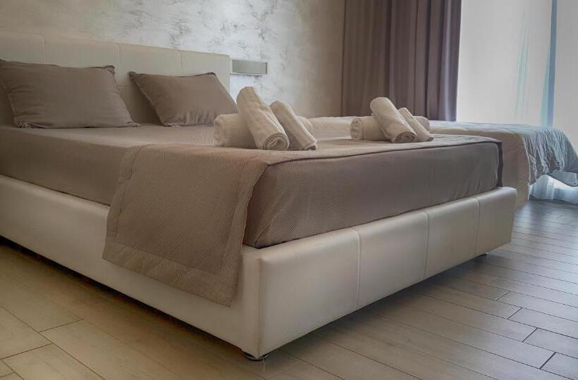 スーペリアールーム, Aurora