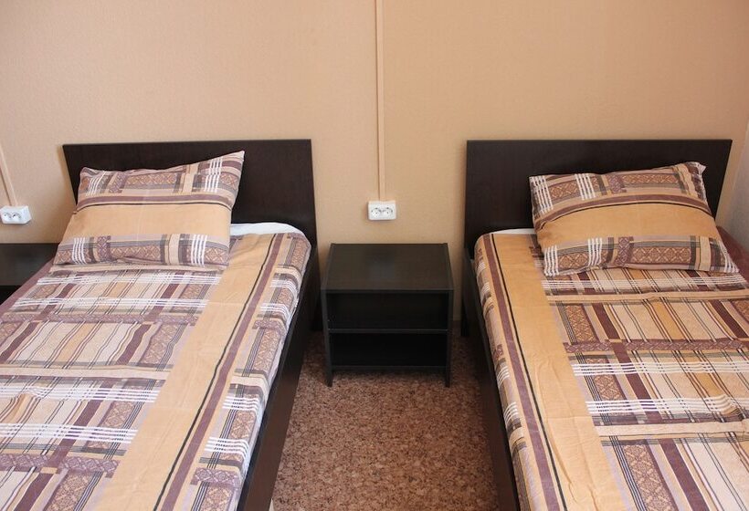 ファミリールーム, Hostel Orange