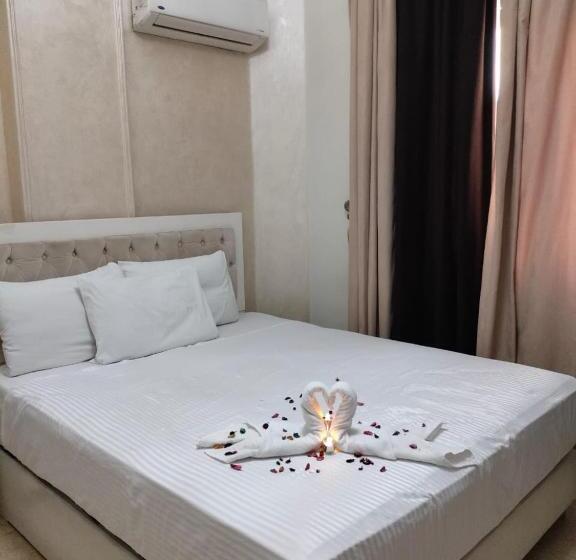 اتاق لوکس یک تخته, Abdeen Cairo Hostel